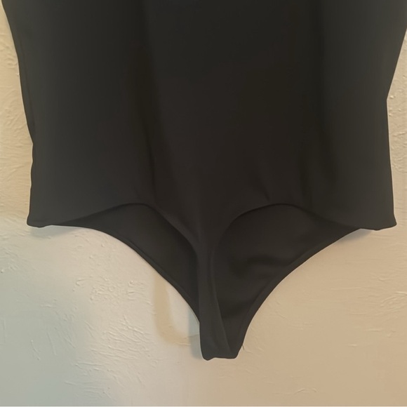 Express bodysuit - Picture 2 of 2